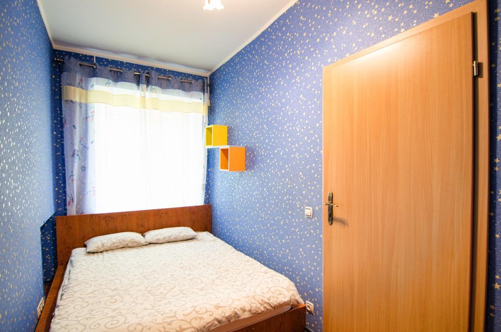 Apartamenty Lesi Ukrainky 17 Lviv Buitenkant foto